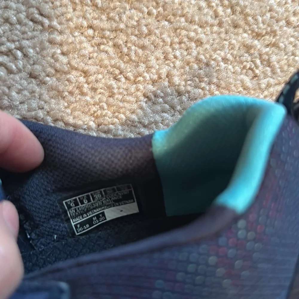 Skechers Relaxed Fit 9 - Picture 5 of 7